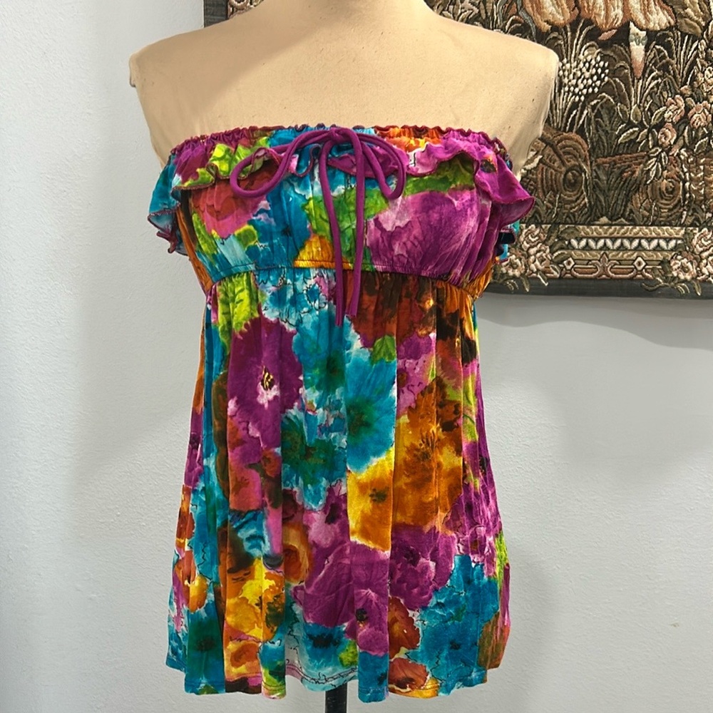 Teenbell Strapless‎ Top. Size M
